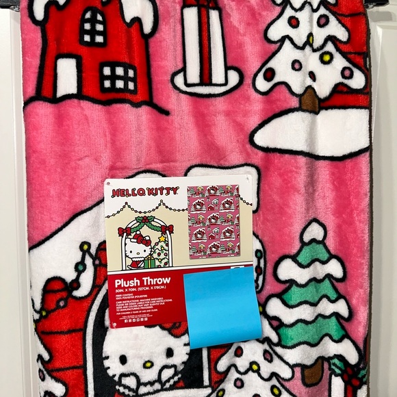 Hello Kitty Gingerbread House Trees Pink Christmas Throw Blanket - Picture 4 of 5